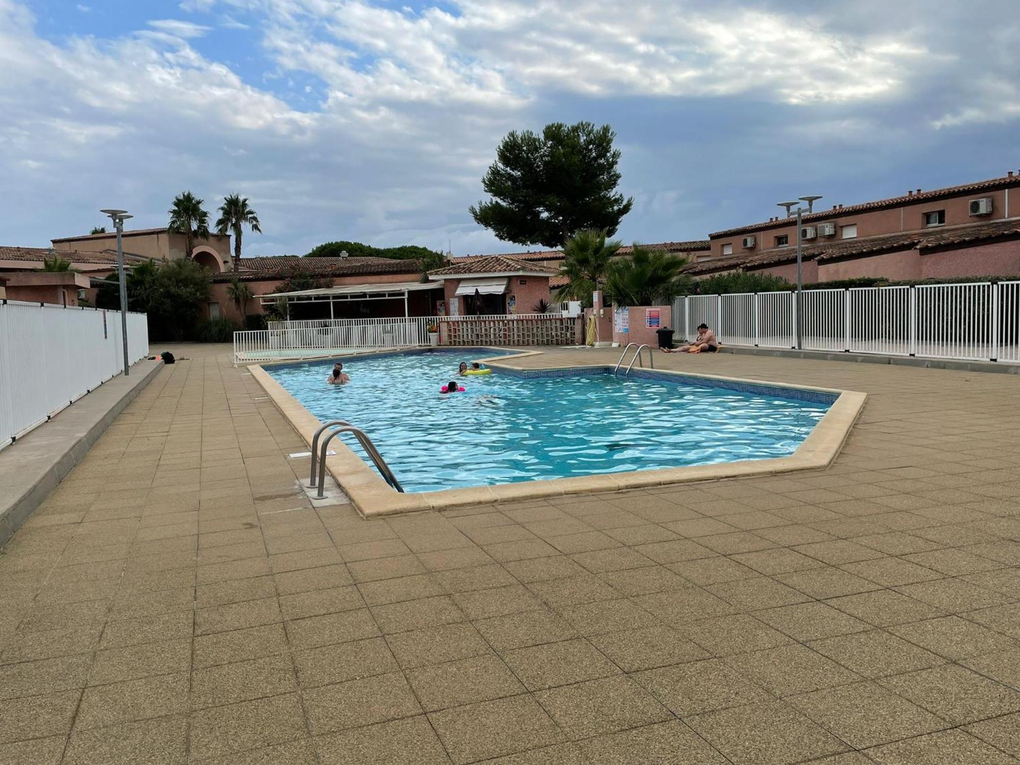Villa 2 Etoiles Proche Plage Et Commerces Saint-Cyprien  Chambre photo